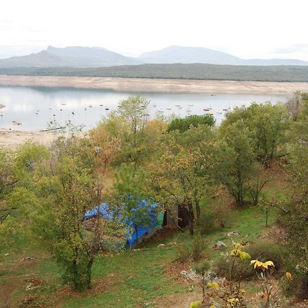 Camping De Cervera De Buitrago エクステリア 写真
