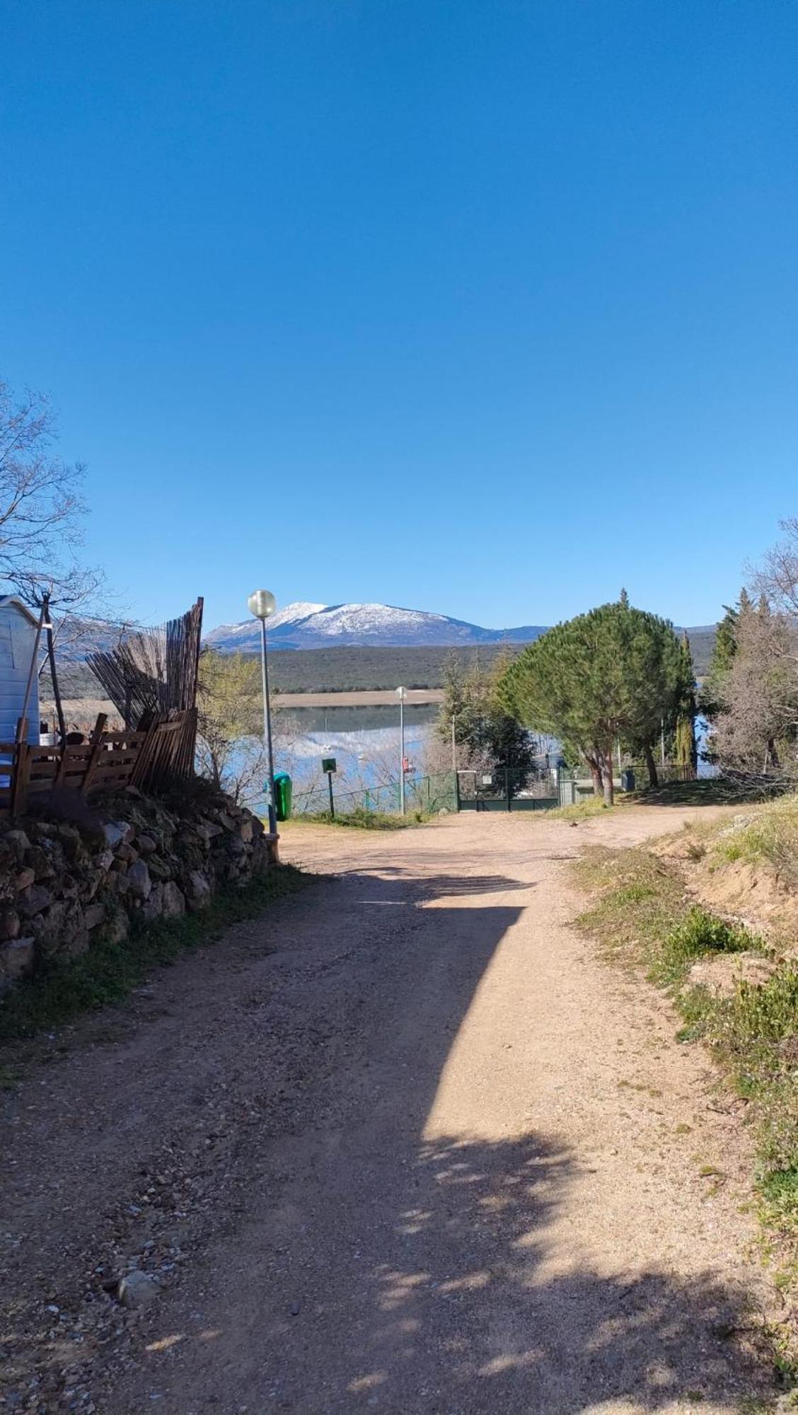 Camping De Cervera De Buitrago エクステリア 写真