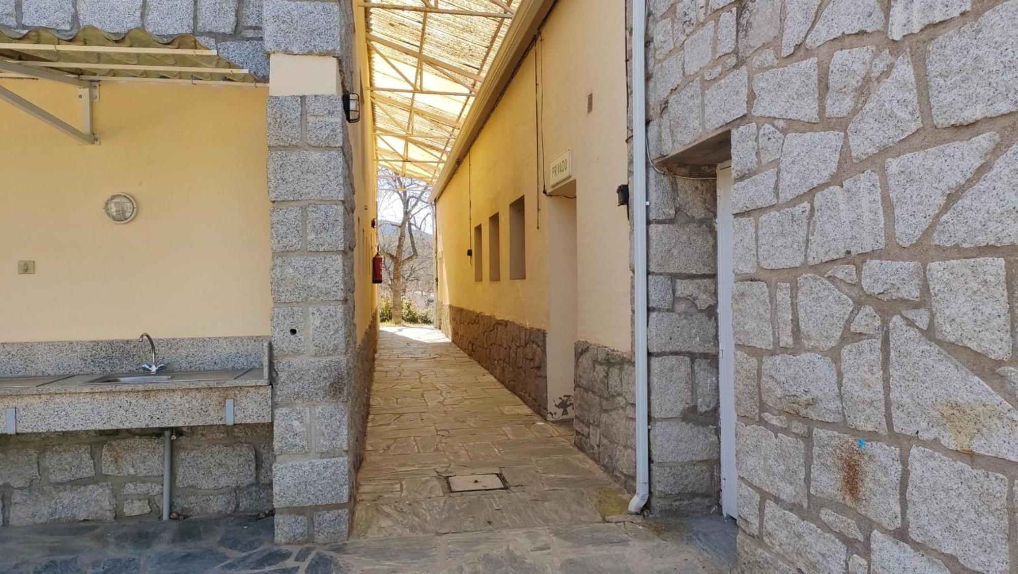 Camping De Cervera De Buitrago エクステリア 写真