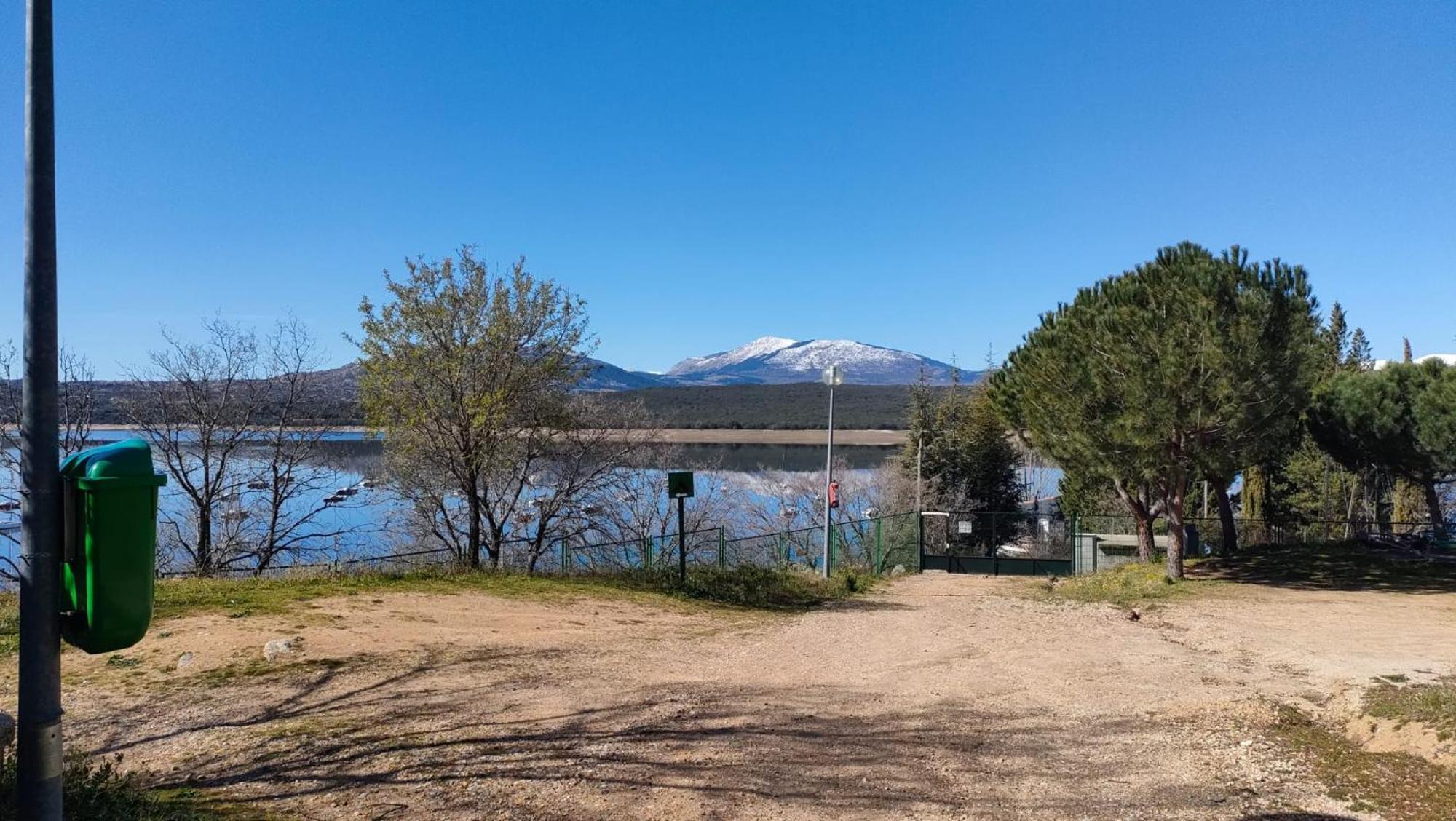 Camping De Cervera De Buitrago エクステリア 写真