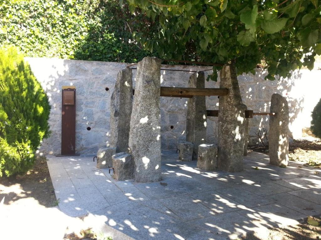 Camping De Cervera De Buitrago エクステリア 写真
