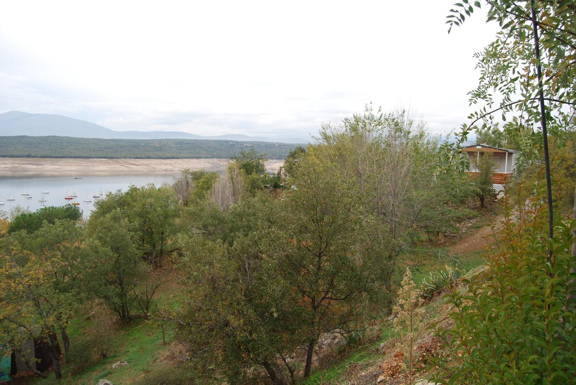 Camping De Cervera De Buitrago エクステリア 写真