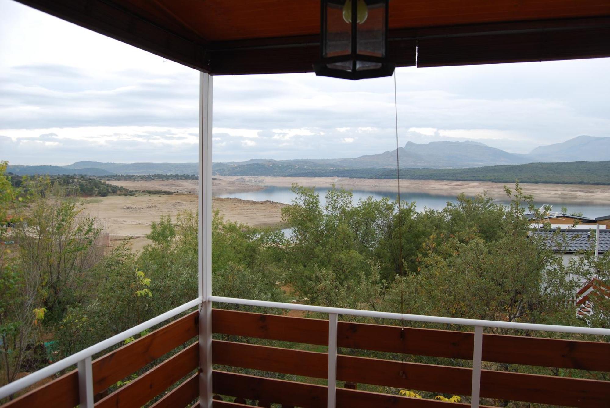 Camping De Cervera De Buitrago エクステリア 写真