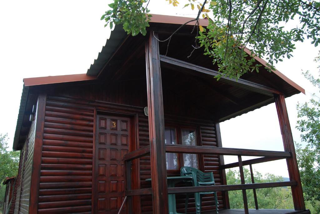 Camping De Cervera De Buitrago エクステリア 写真